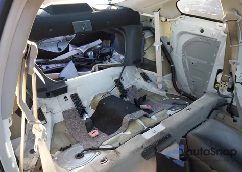 2013 Infiniti G37 Journey z USA, uszkodzony, nr VIN JN1CV6EK1DM923326